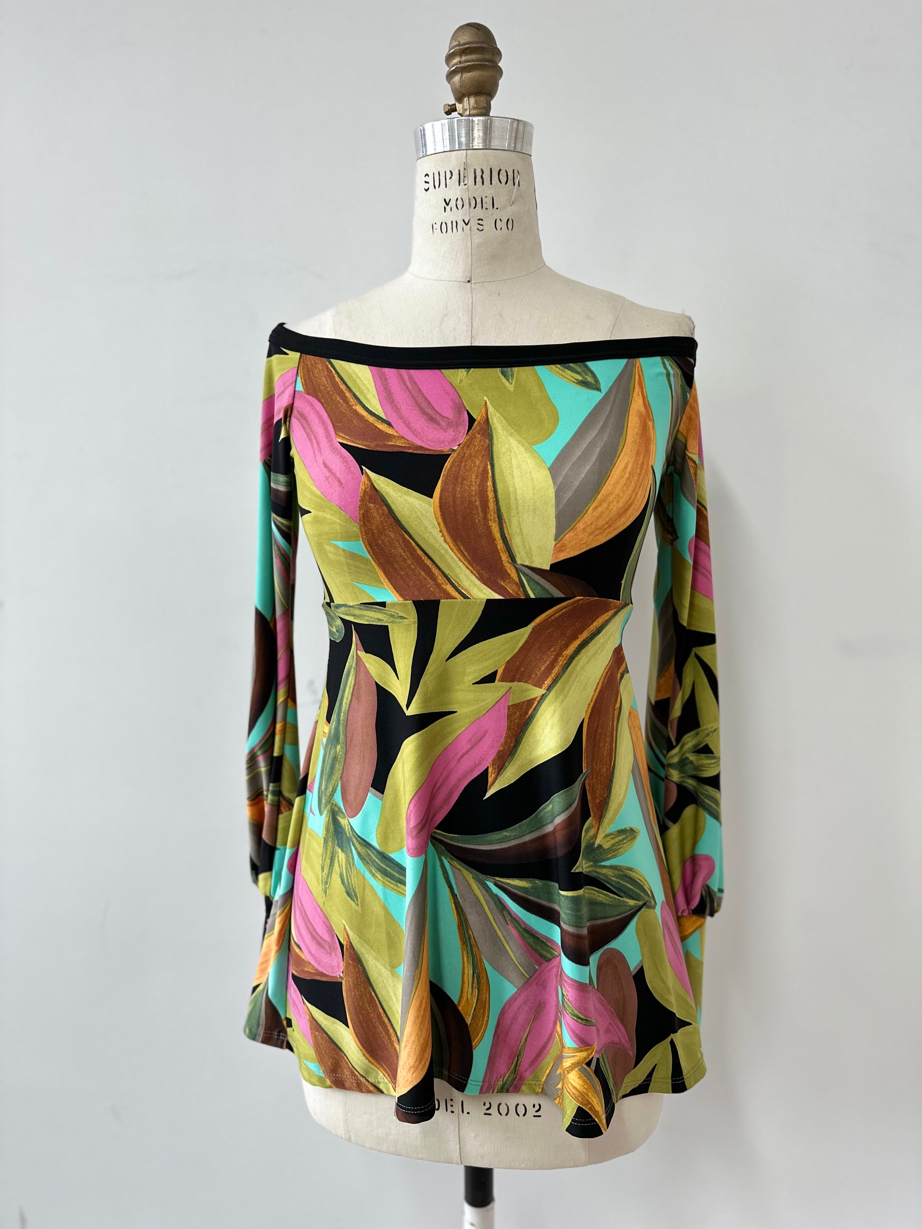 Kollontai Chandail Nepenthes fait à Montréal