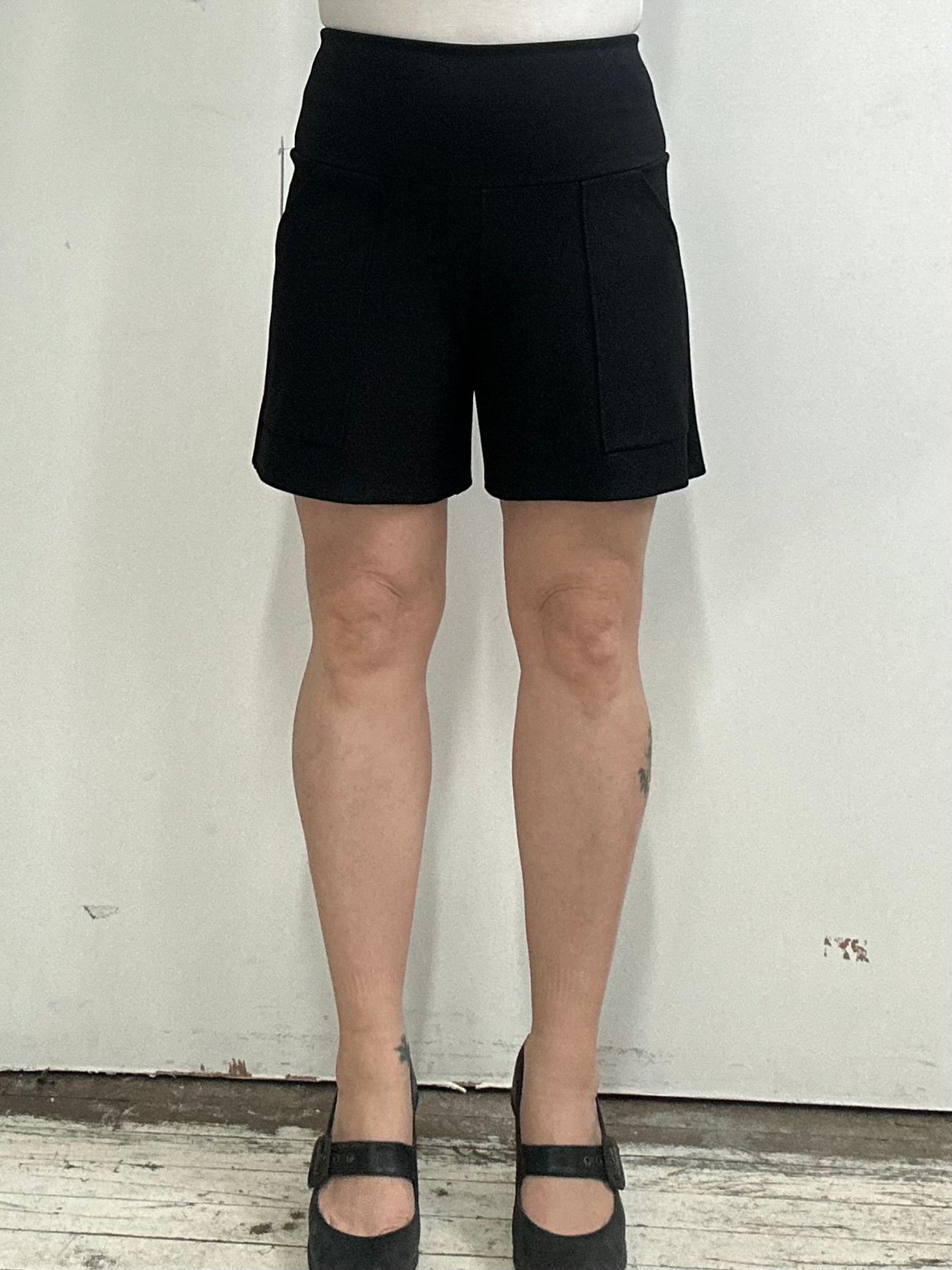 Short Milano AH 2025-26