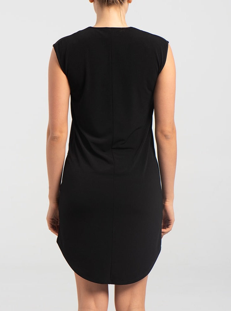 Kollontai Robe Morticia fait à Montréal