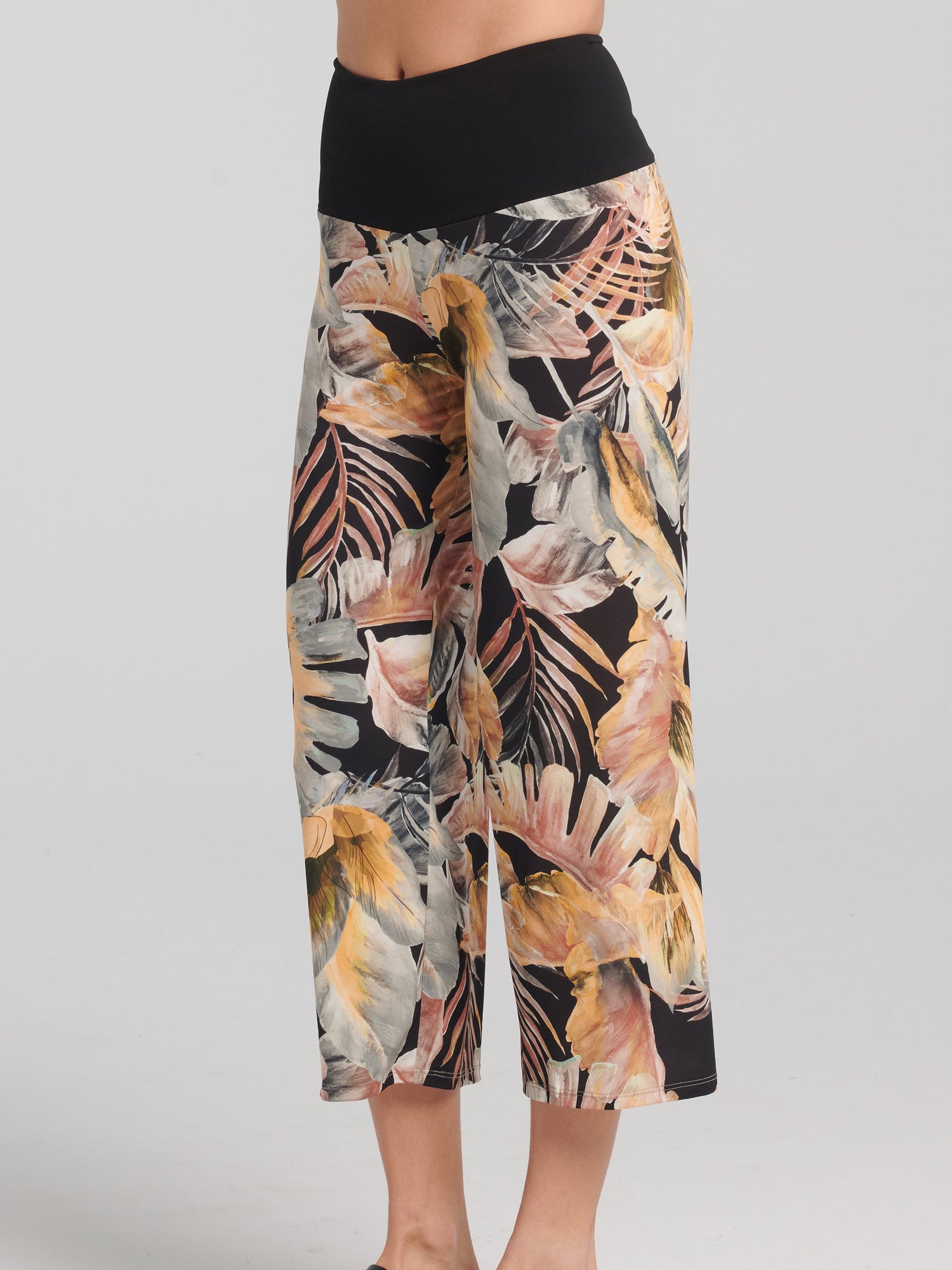 Selket Pants