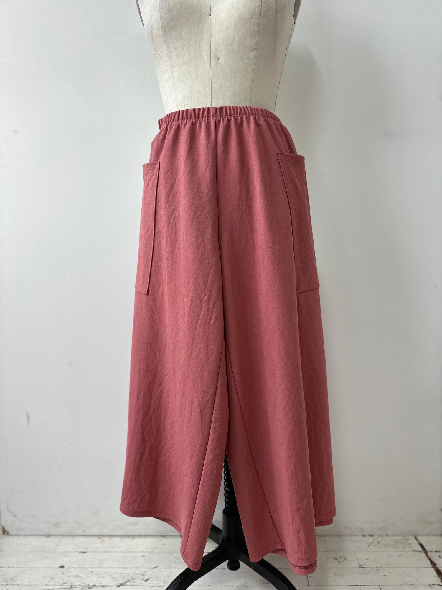 Kollontai Pantalon Meliora à Montréal