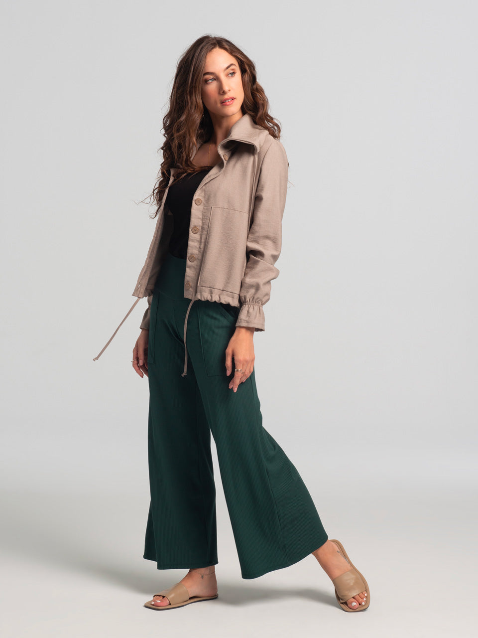 Kollontai Pantalon Katrina fait à Montréal