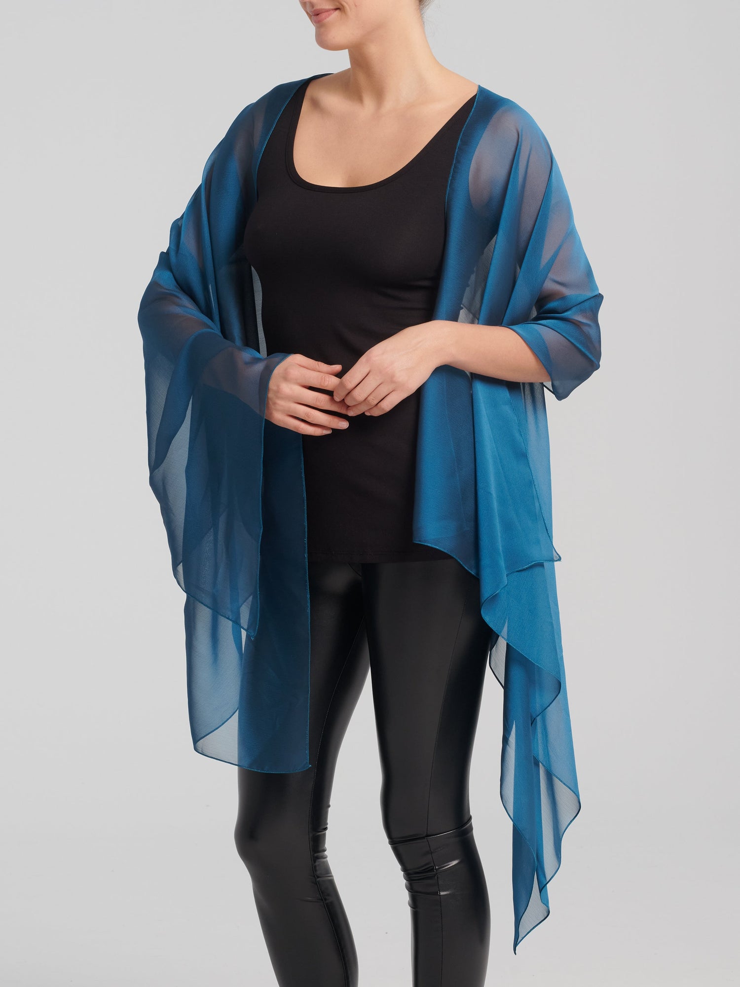 Kori Scarf